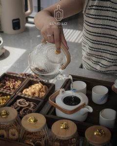 Không gian chụp hình trà đạo